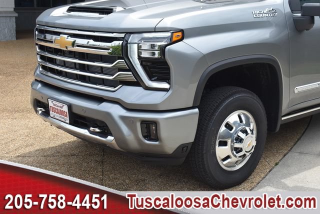 New 2026 Chevrolet Silverado 3500 High Country w/ High Country Premium Package AWD/4WD image 36