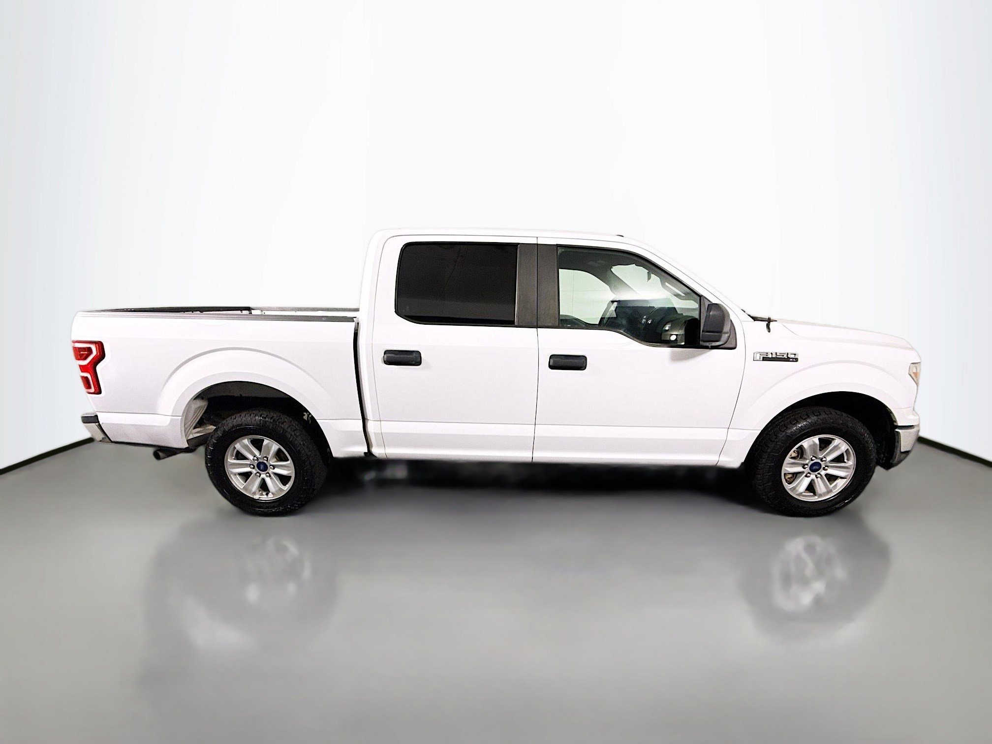 Used 2019 Ford F150 XL w/ Equipment Group 101A Mid image 11
