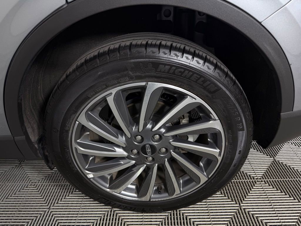 Used 2024 Lincoln Corsair Reserve w/ Equipment Group 201A image 10