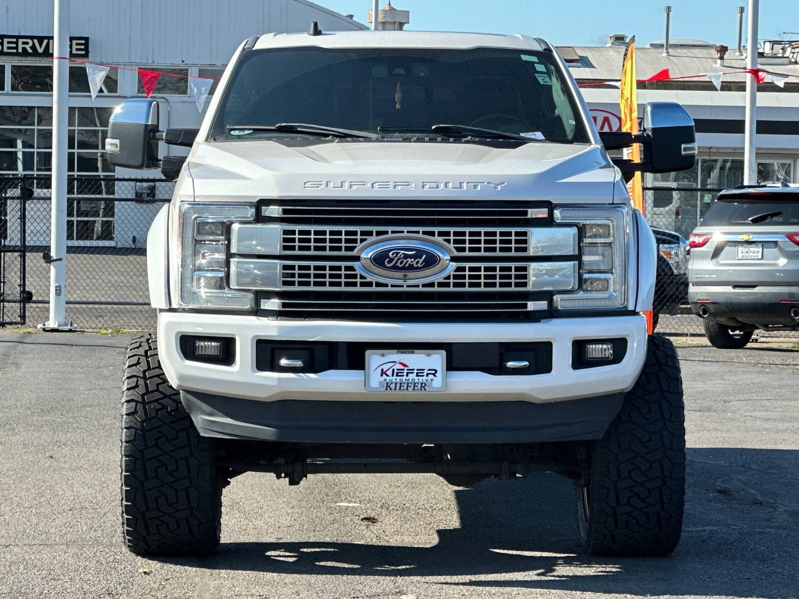 Used 2019 Ford F350 Platinum w/ Platinum Ultimate Package image 9
