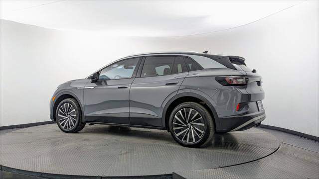 Used 2023 Volkswagen ID.4 Pro S Plus AWD/4WD image 6
