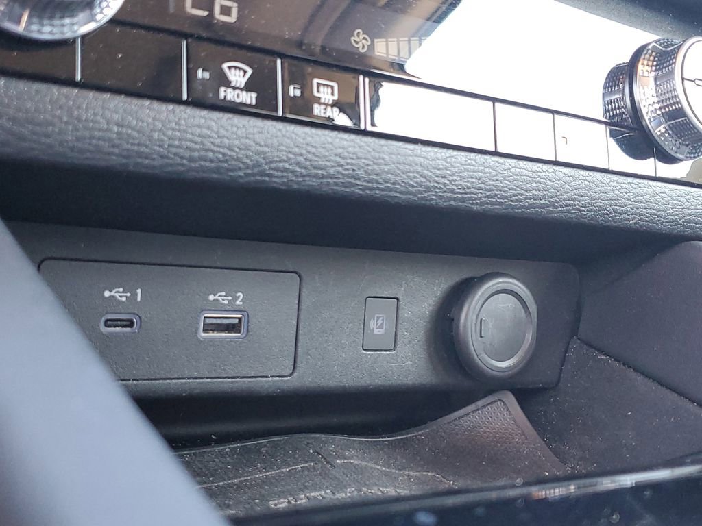 Used 2024 Mitsubishi Outlander SE Black Edition image 26