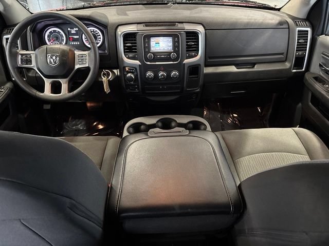 Used 2022 RAM 1500 Classic SLT AWD/4WD image 22