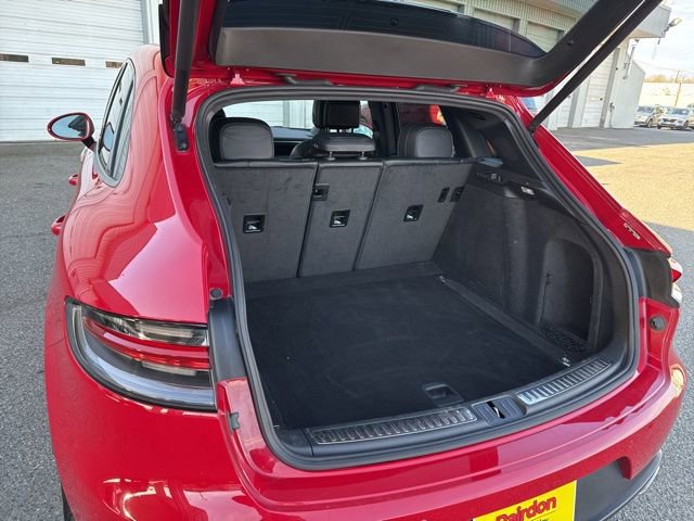 Used 2020 Porsche Macan image 18