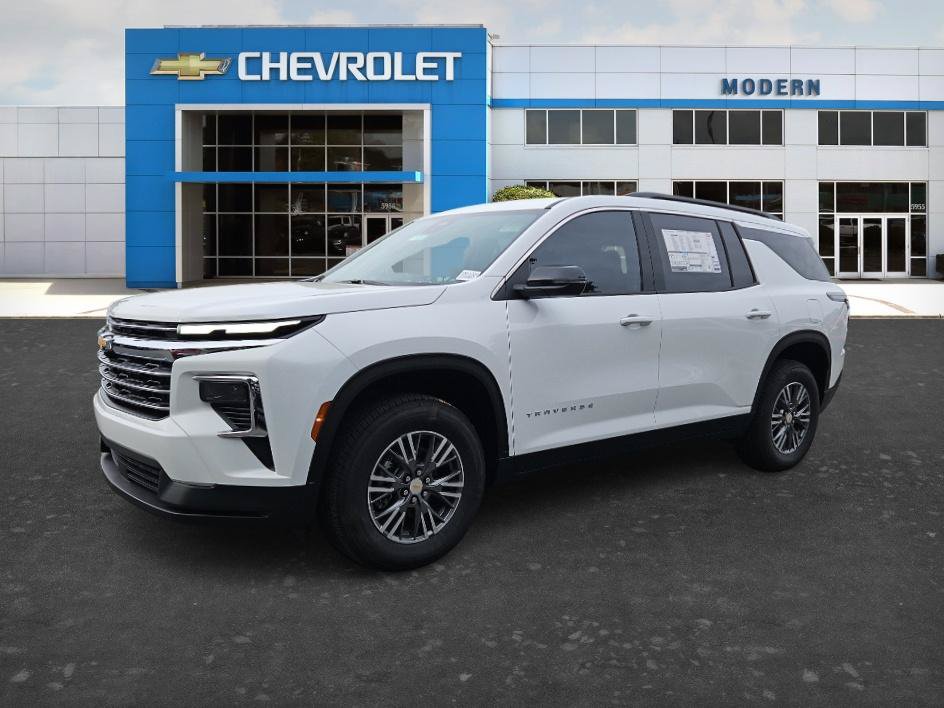 New 2027 Chevrolet Traverse LT AWD/4WD image 1