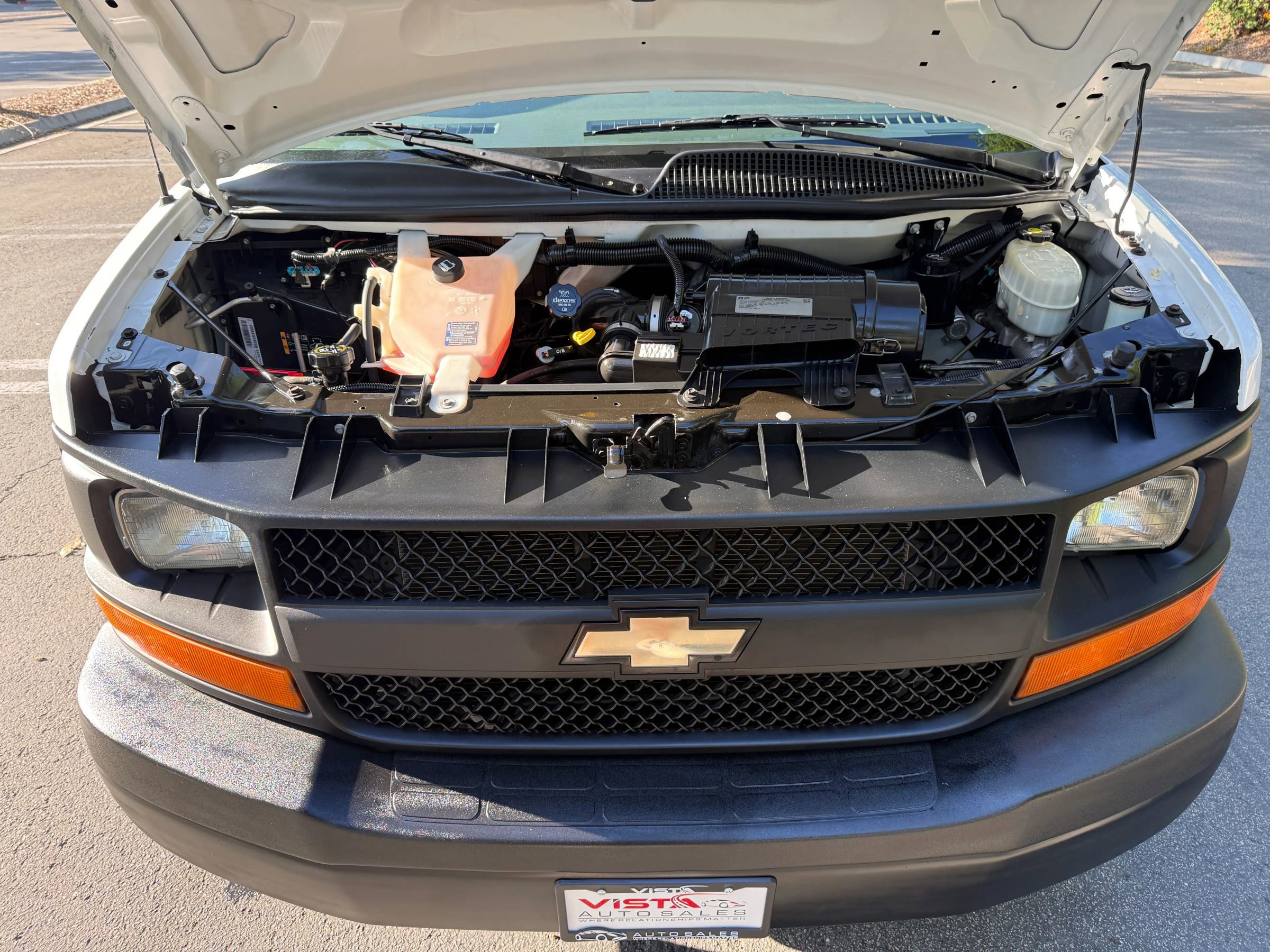 Used 2015 Chevrolet Express 2500 image 36