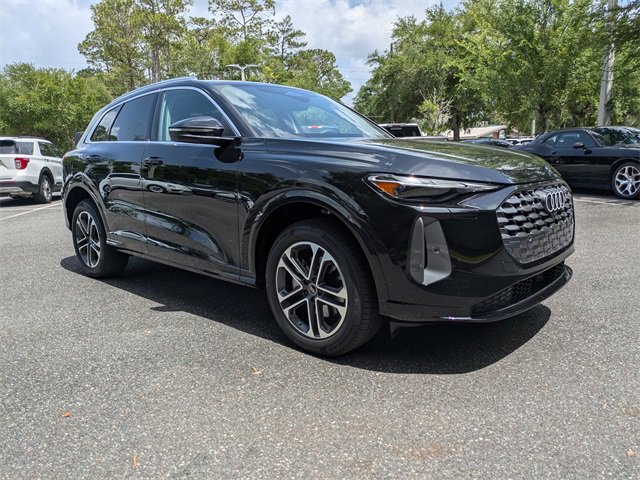 Used 2025 Audi Q5 Premium image 12