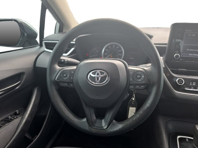 Used 2022 Toyota Corolla LE FWD image 14