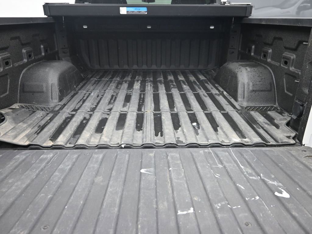 Used 2025 Chevrolet Silverado 1500 LT w/ Z71 Off-Road Package image 9