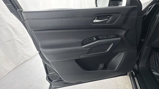 Certified 2025 Nissan Pathfinder SL image 20