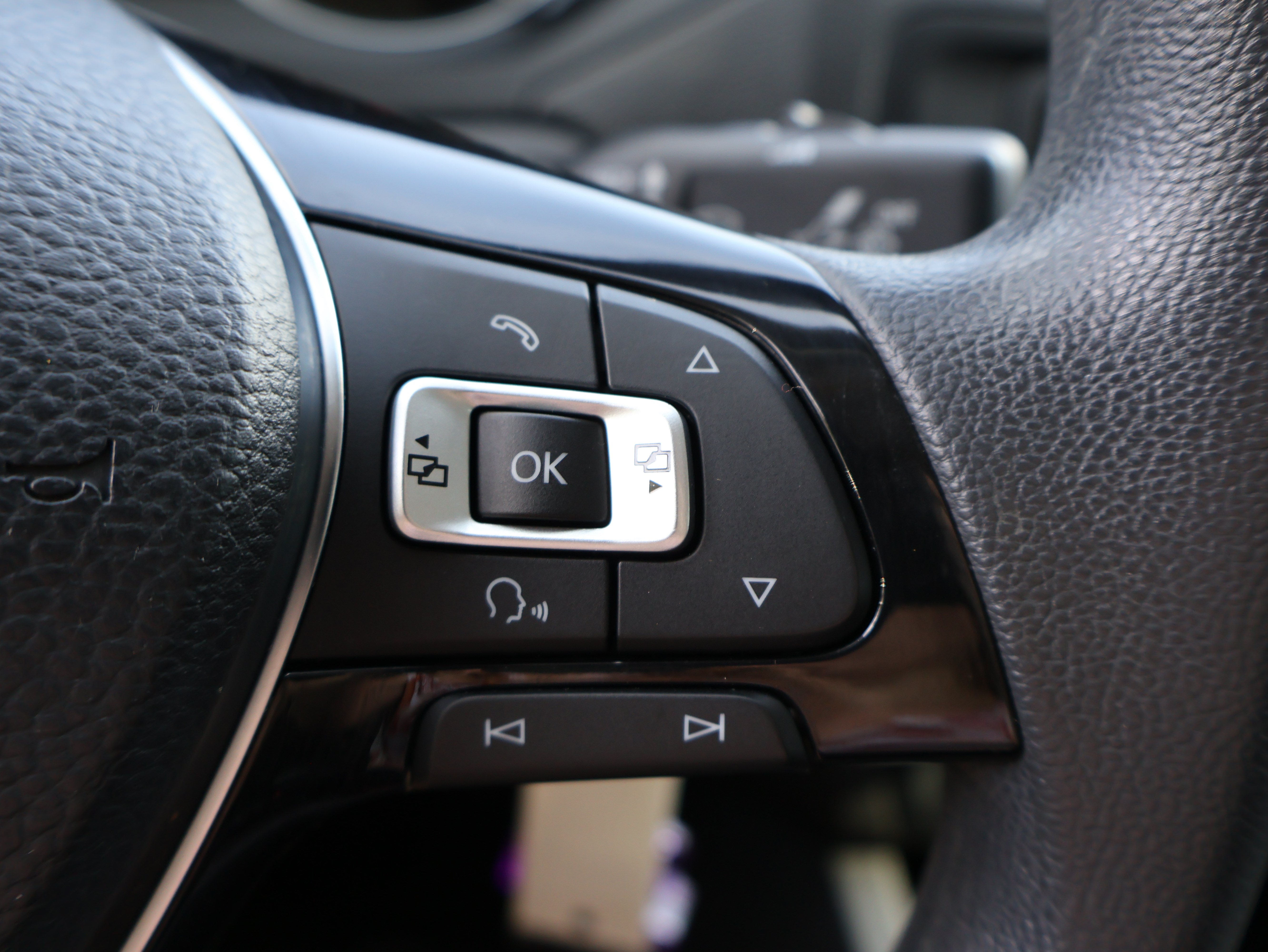 Used 2015 Volkswagen Jetta S FWD image 32