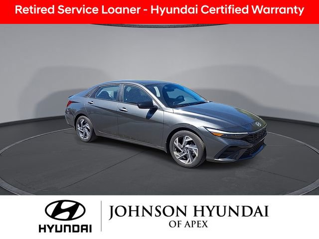 Certified 2025 Hyundai Elantra Sport image 2