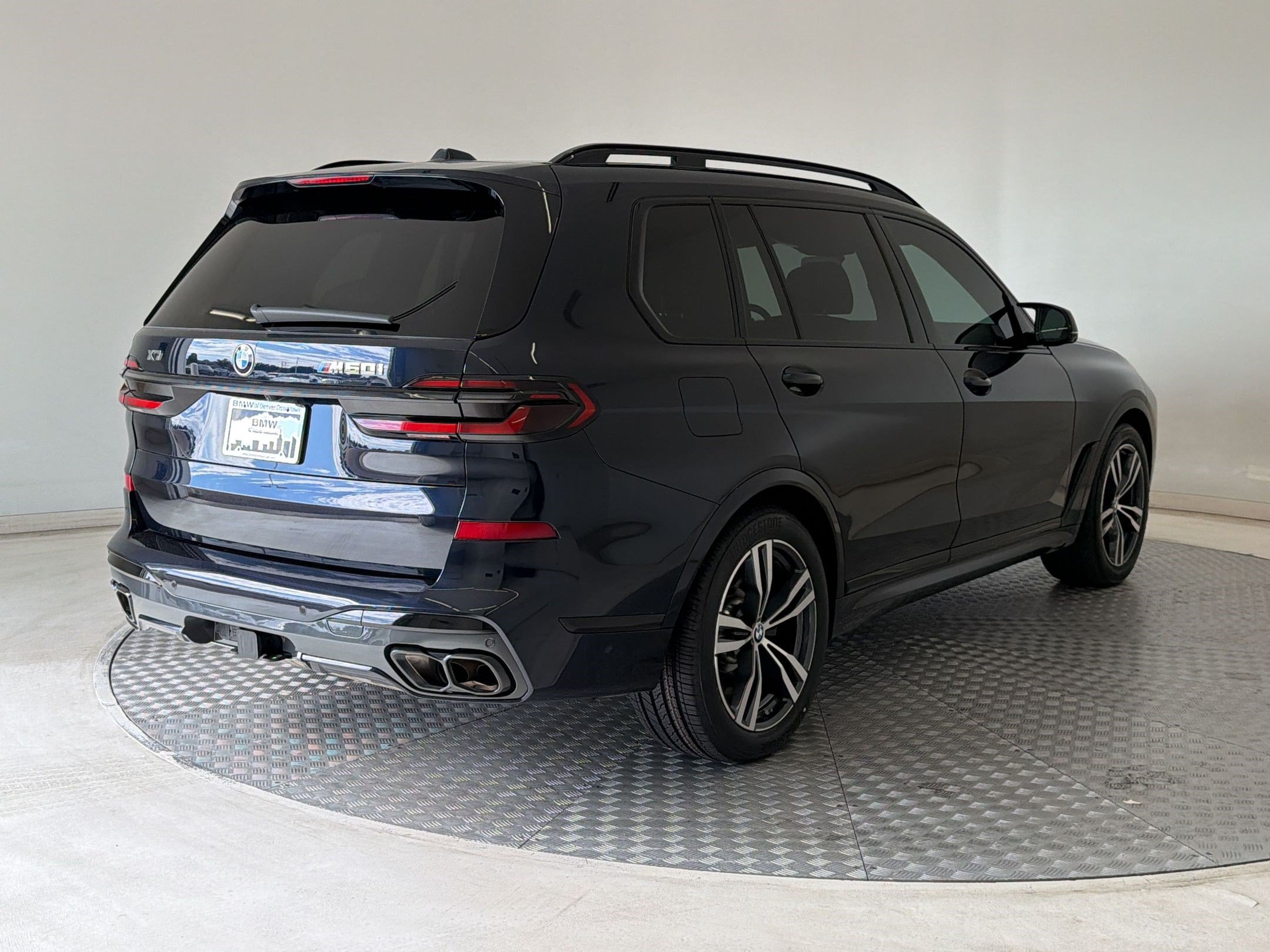 Certified 2025 BMW X7 M60i w/ Executive Package AWD/4WD image 9