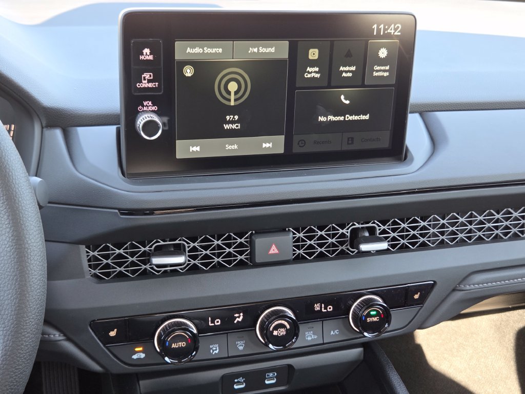 New 2026 Honda Accord SE image 32
