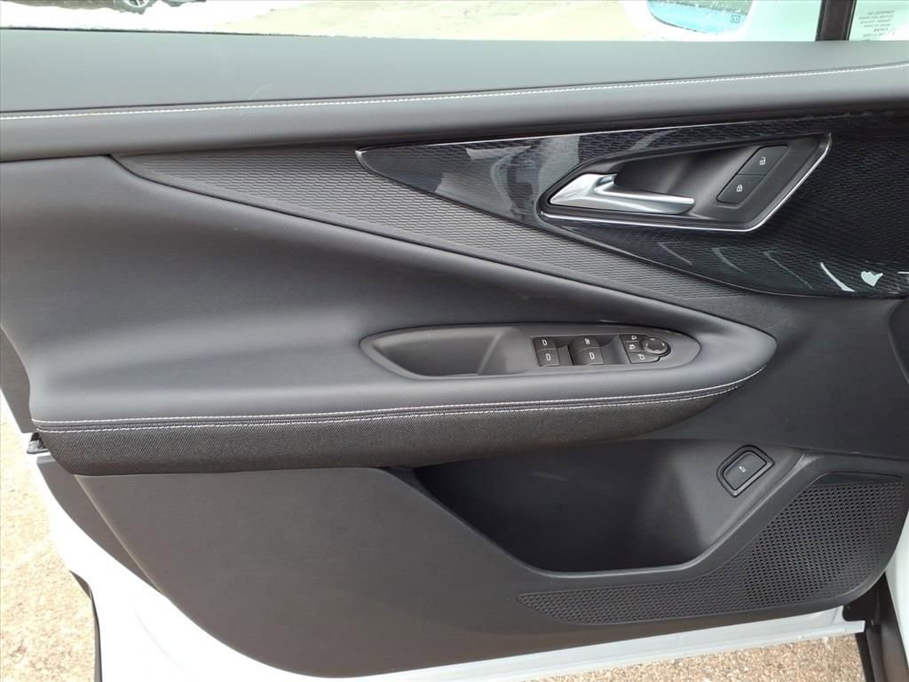 New 2026 Chevrolet Blazer EV LT image 12