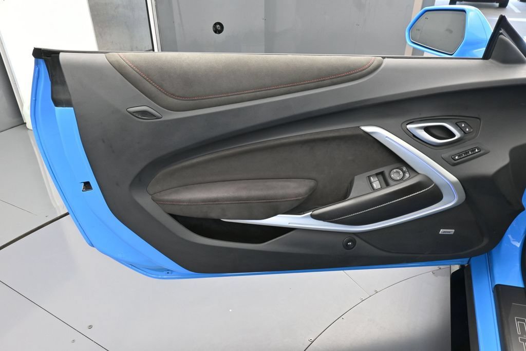 Used 2023 Chevrolet Camaro ZL1 RWD image 13