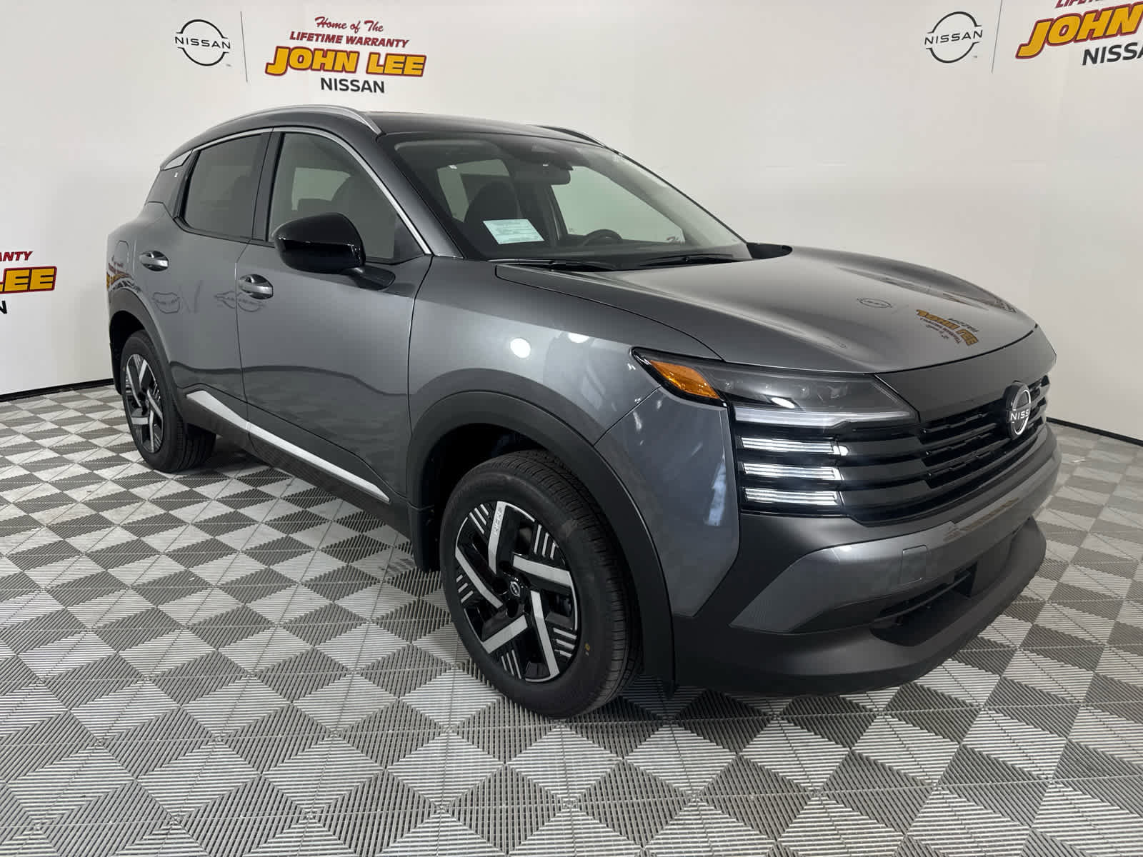 New 2026 Nissan Kicks SV w/ Illumination Package image 8