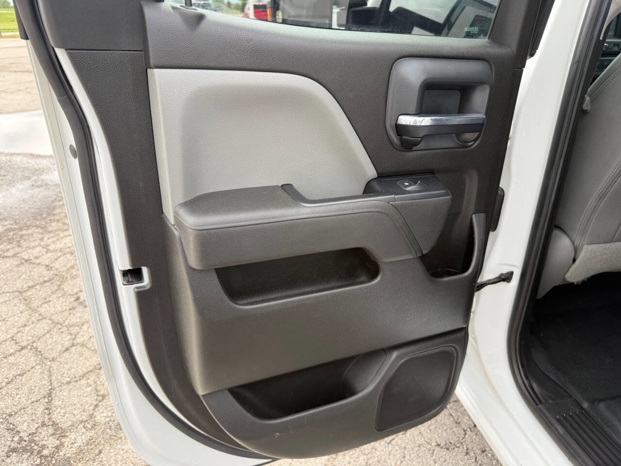 Used 2018 Chevrolet Silverado 2500 W/T w/ WT Fleet Convenience Package AWD/4WD image 25