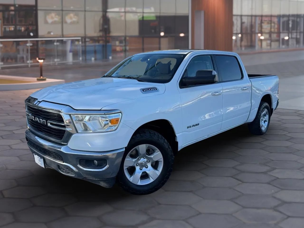 Used 2020 RAM 1500 Big Horn AWD/4WD image 2
