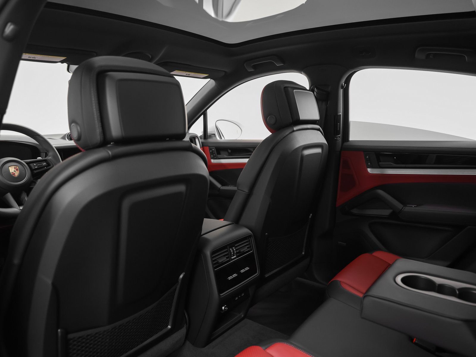 Certified 2026 Porsche Cayenne Coupe AWD/4WD image 38