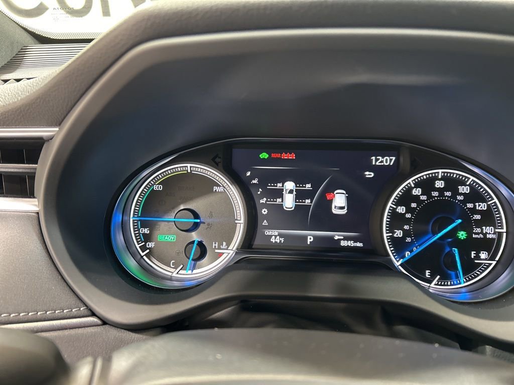 Used 2024 Toyota Venza LE image 26