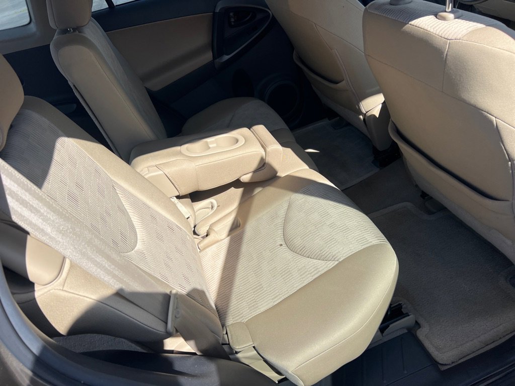 Used 2012 Toyota RAV4 4WD w/ Value Pkg image 15