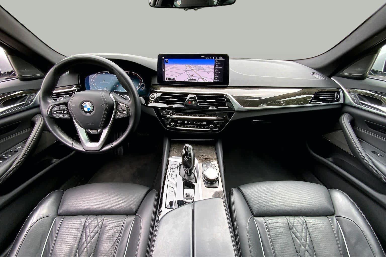 Used 2021 BMW 530e xDrive w/ Executive Package AWD/4WD image 16