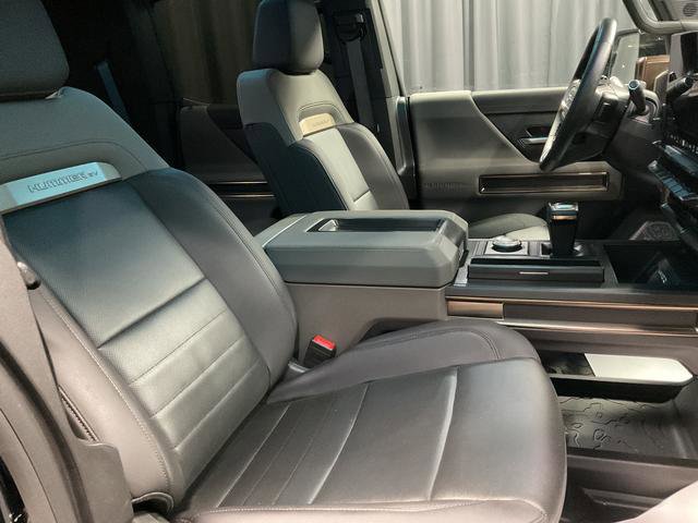 Used 2024 GMC Hummer EV 2X w/ Extreme Off-Road Package image 16