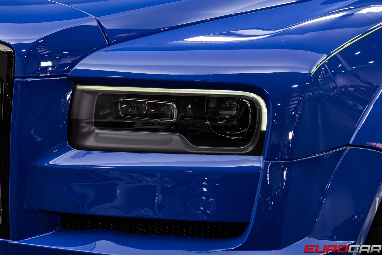 Used 2021 Rolls-Royce Cullinan Black Badge image 12