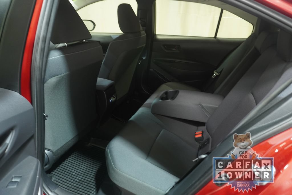 Used 2024 Toyota Corolla LE w/ LE Convenience Package FWD image 14