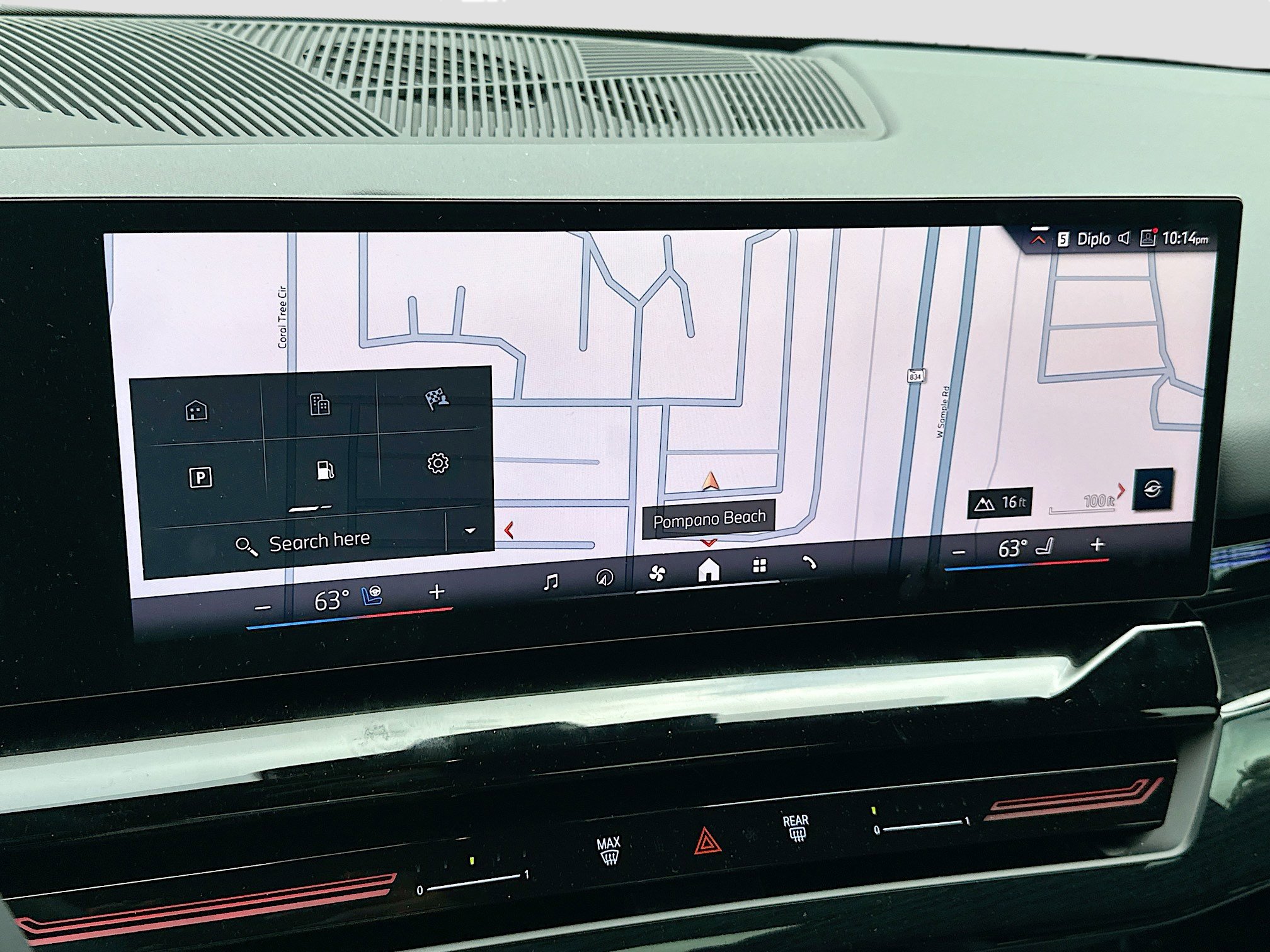 Used 2026 BMW 530i xDrive w/ Executive Package image 14