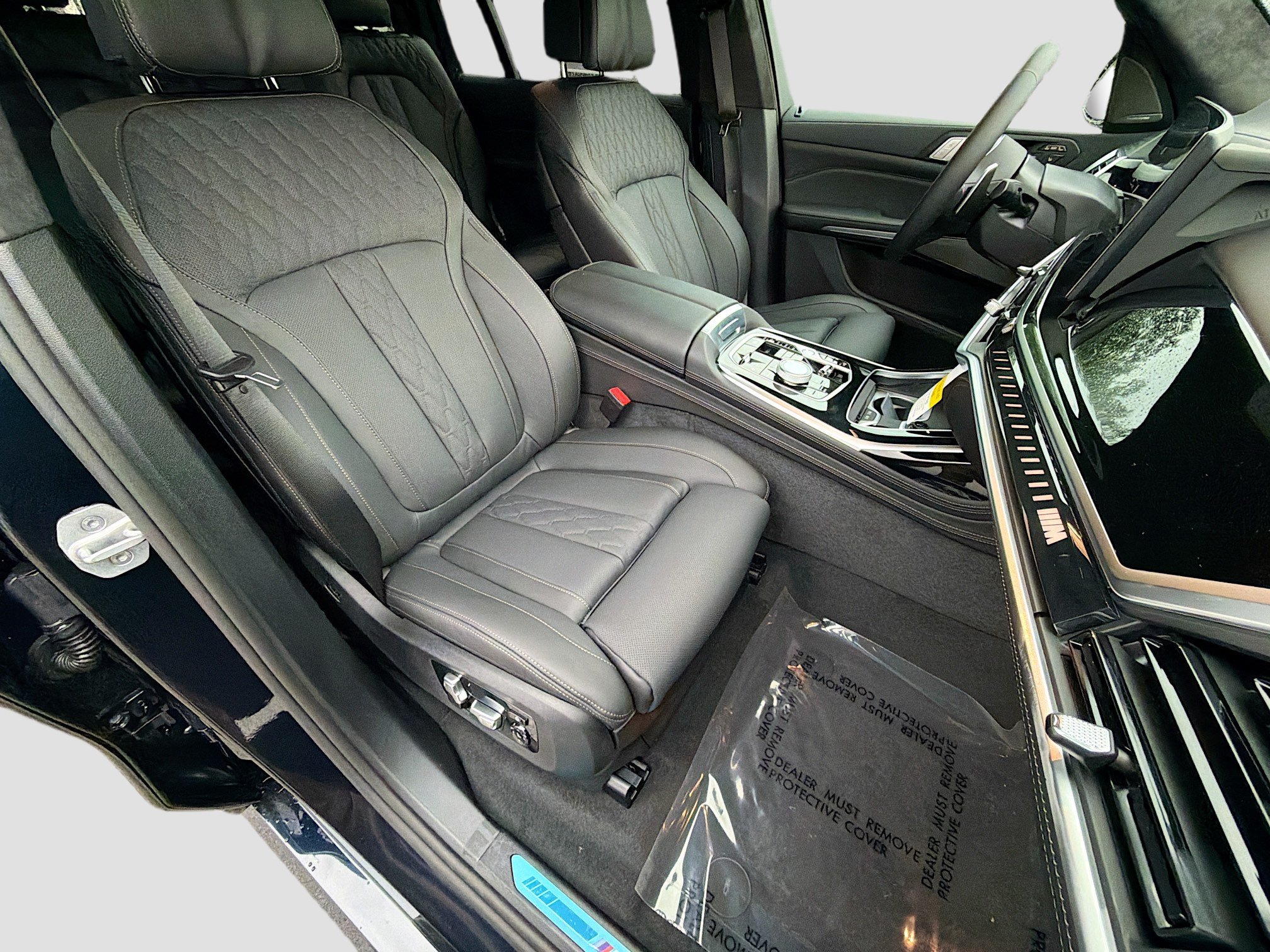 New 2027 BMW X7 M60i AWD/4WD image 16