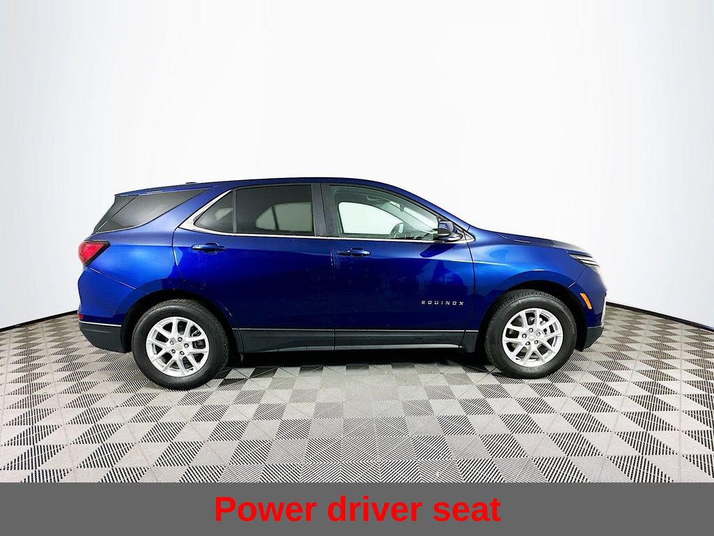 Used 2023 Chevrolet Equinox LT image 12