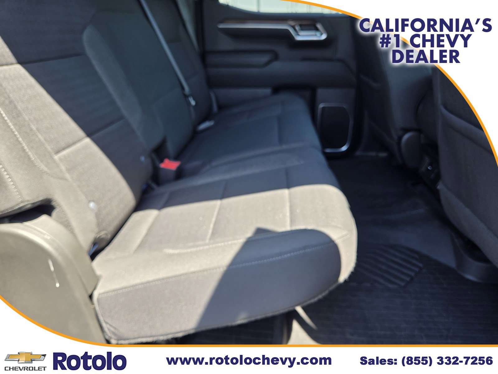 Used 2023 Chevrolet Silverado 1500 RST w/ Z71 Off-Road Package AWD/4WD image 13
