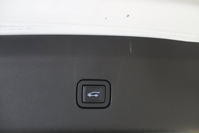Used 2021 Buick Enclave Essence image 15
