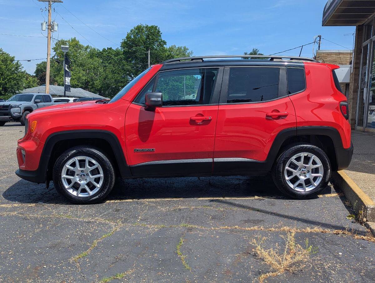 Used 2021 Jeep Renegade Limited AWD/4WD image 4