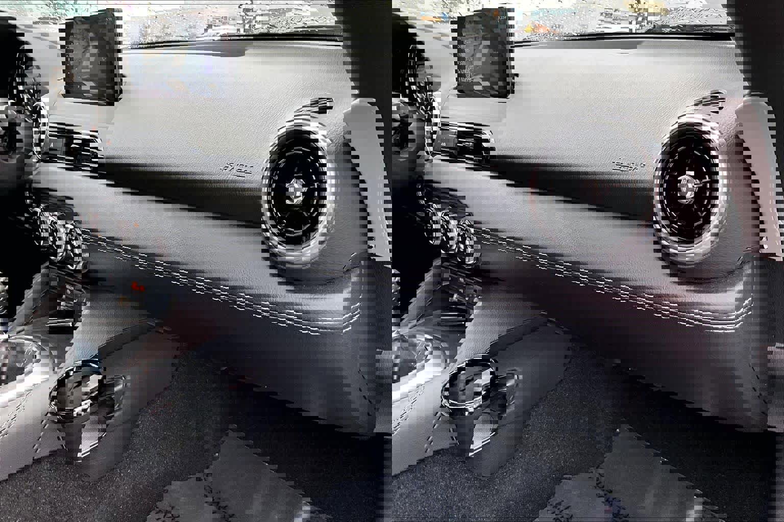 Used 2025 MAZDA MX-5 Miata Grand Touring w/ Weather Package image 16