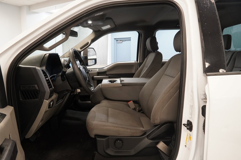 Used 2020 Ford F150 XLT w/ XTR Package image 5