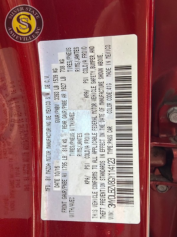 Used 2016 Scion iA FWD image 27