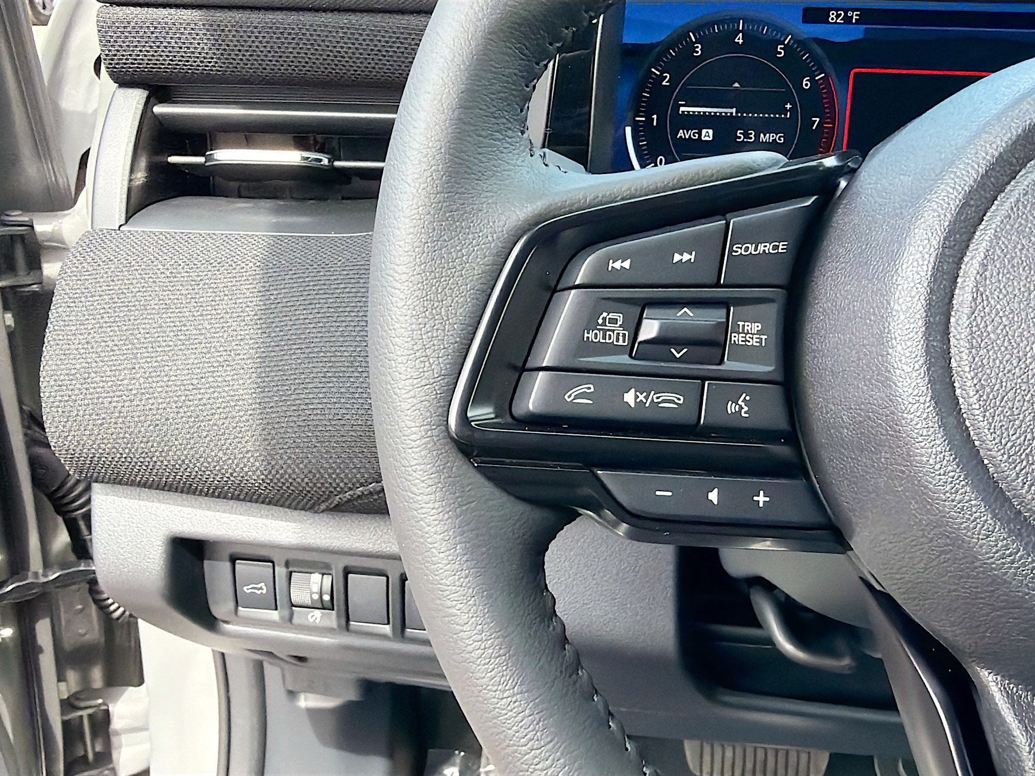 New 2026 Subaru Outback Limited AWD/4WD image 36