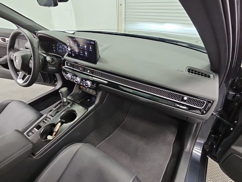 Used 2025 Honda Civic Sport Touring image 38