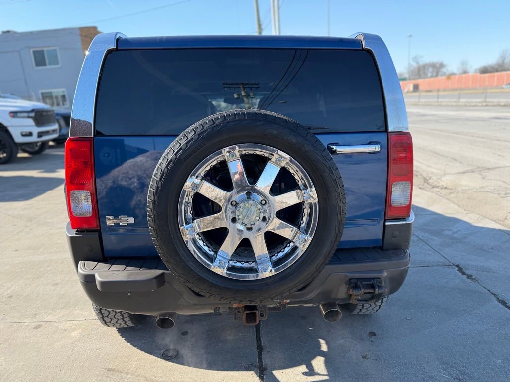 Used 2006 HUMMER H3 Luxury w/ Chrome Appearance Package image 6