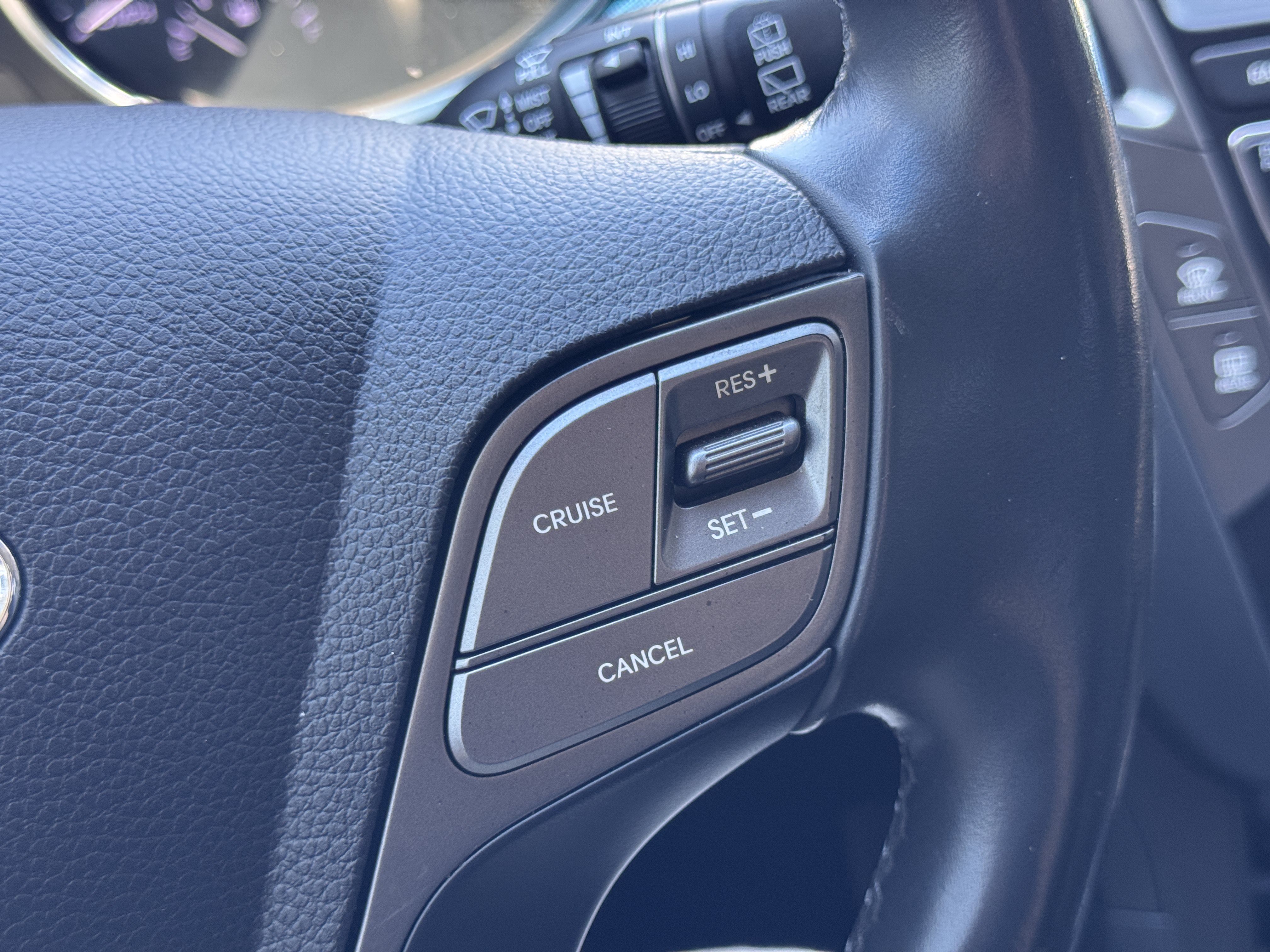 Used 2018 Hyundai Santa Fe Sport AWD/4WD image 29