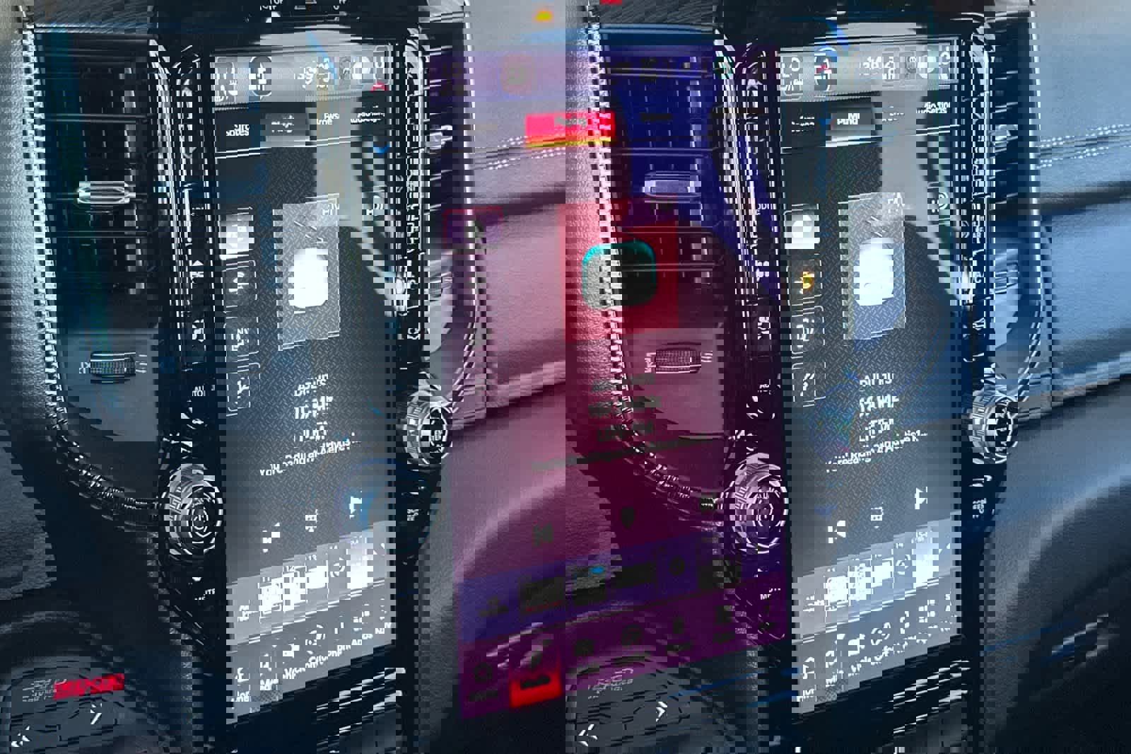 Used 2025 RAM 1500 RHO image 17