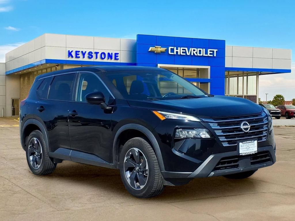 Used 2024 Nissan Rogue SV