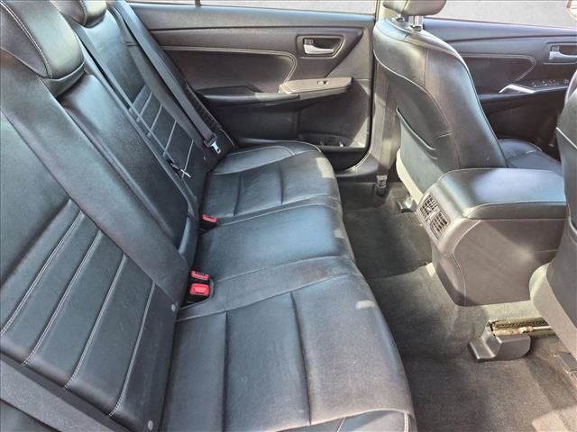 Used 2016 Toyota Camry XLE w/ Moonroof Package FWD image 26