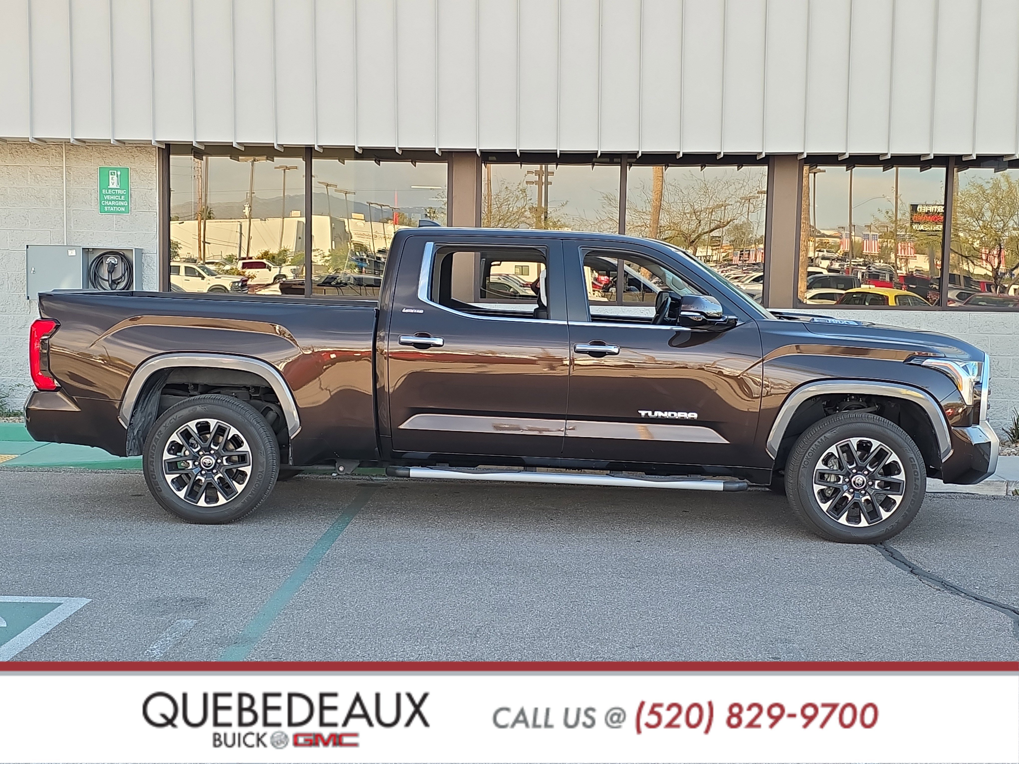 Used 2024 Toyota Tundra Limited w/ Power Package image 13