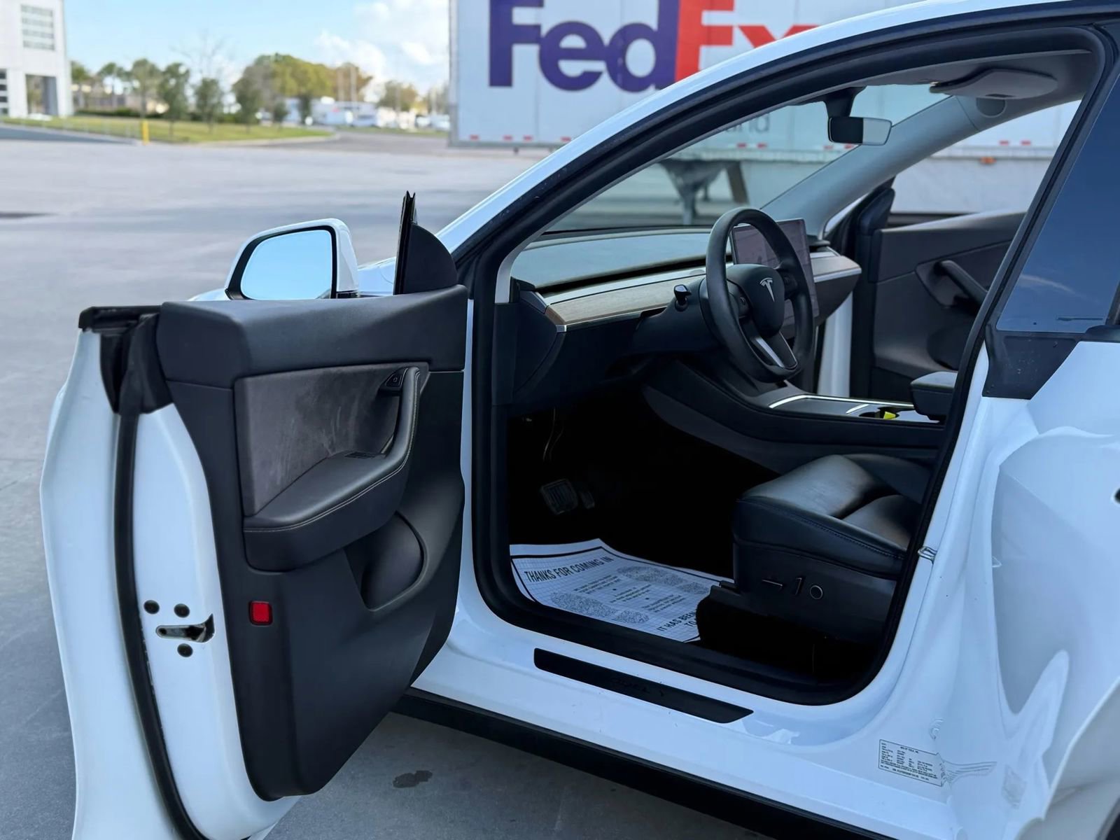 Used 2021 Tesla Model Y 2WD image 14