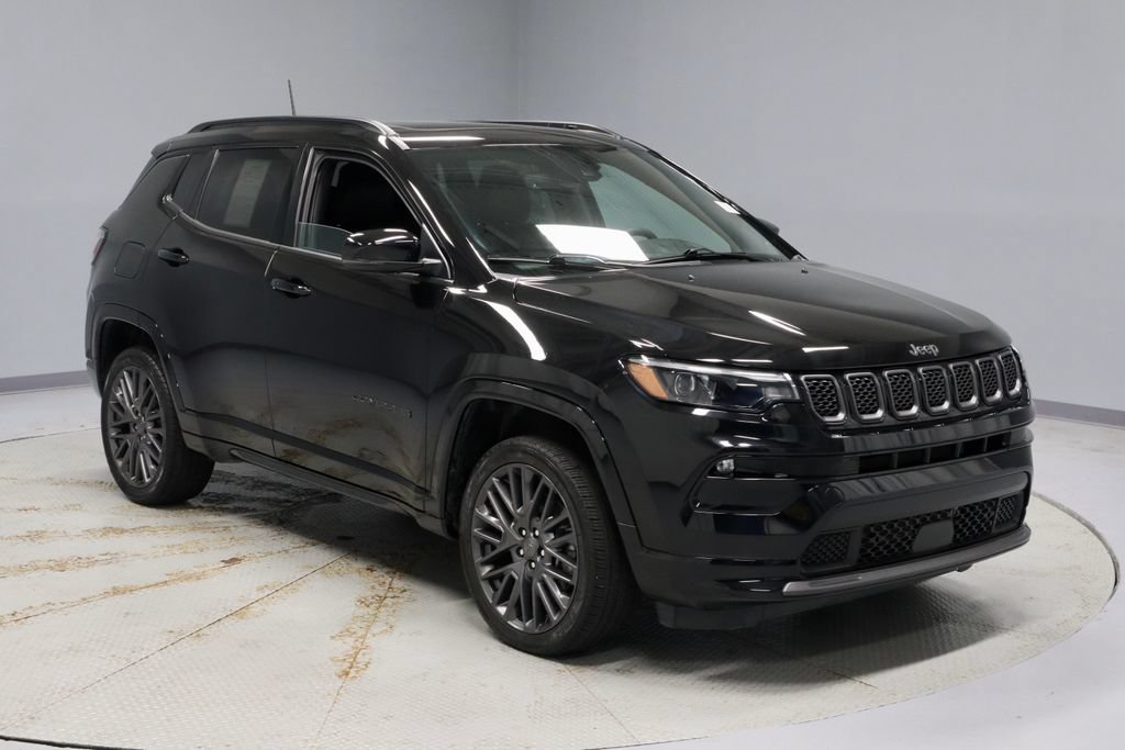 Used 2023 Jeep Compass High Altitude AWD/4WD image 1