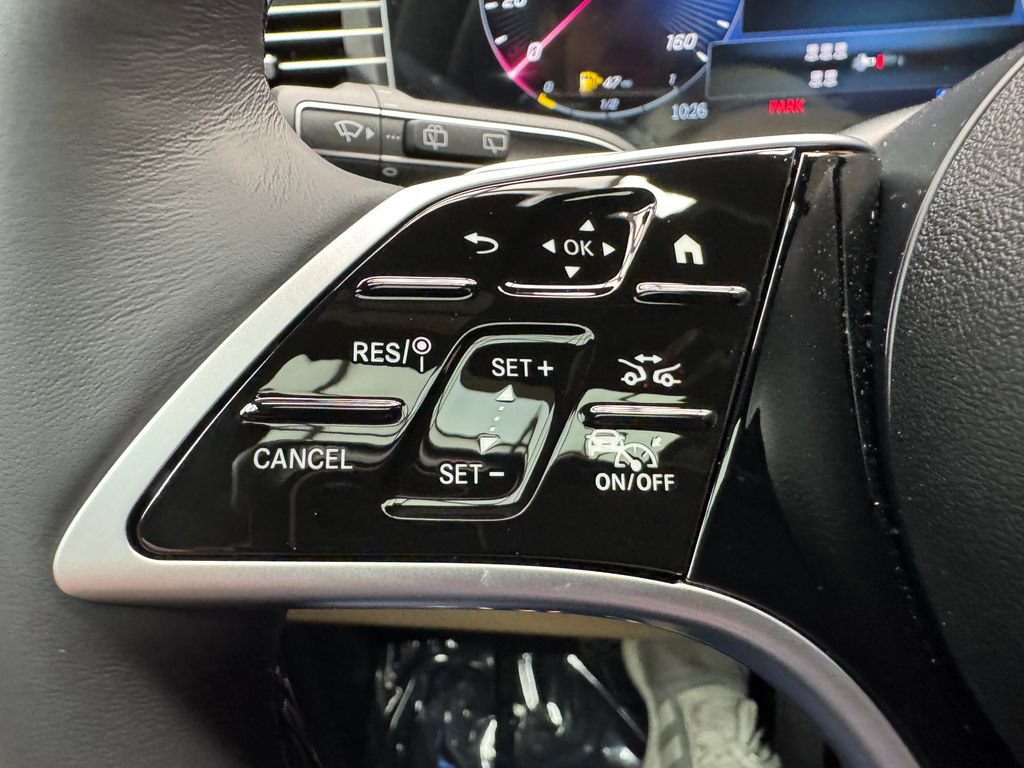 New 2026 Mercedes-Benz GLS 450 4MATIC image 16
